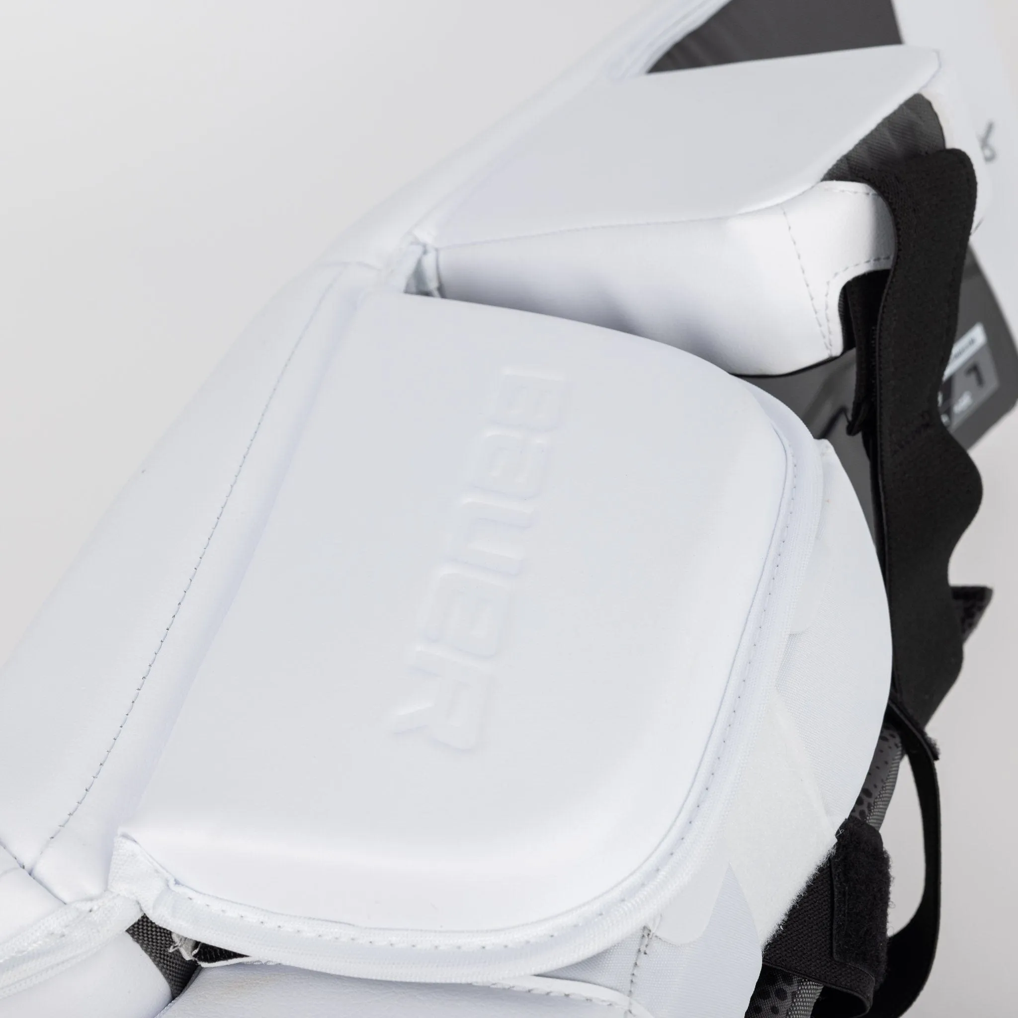 Bauer GSX Intermediate Goalie Leg Pads - 2023