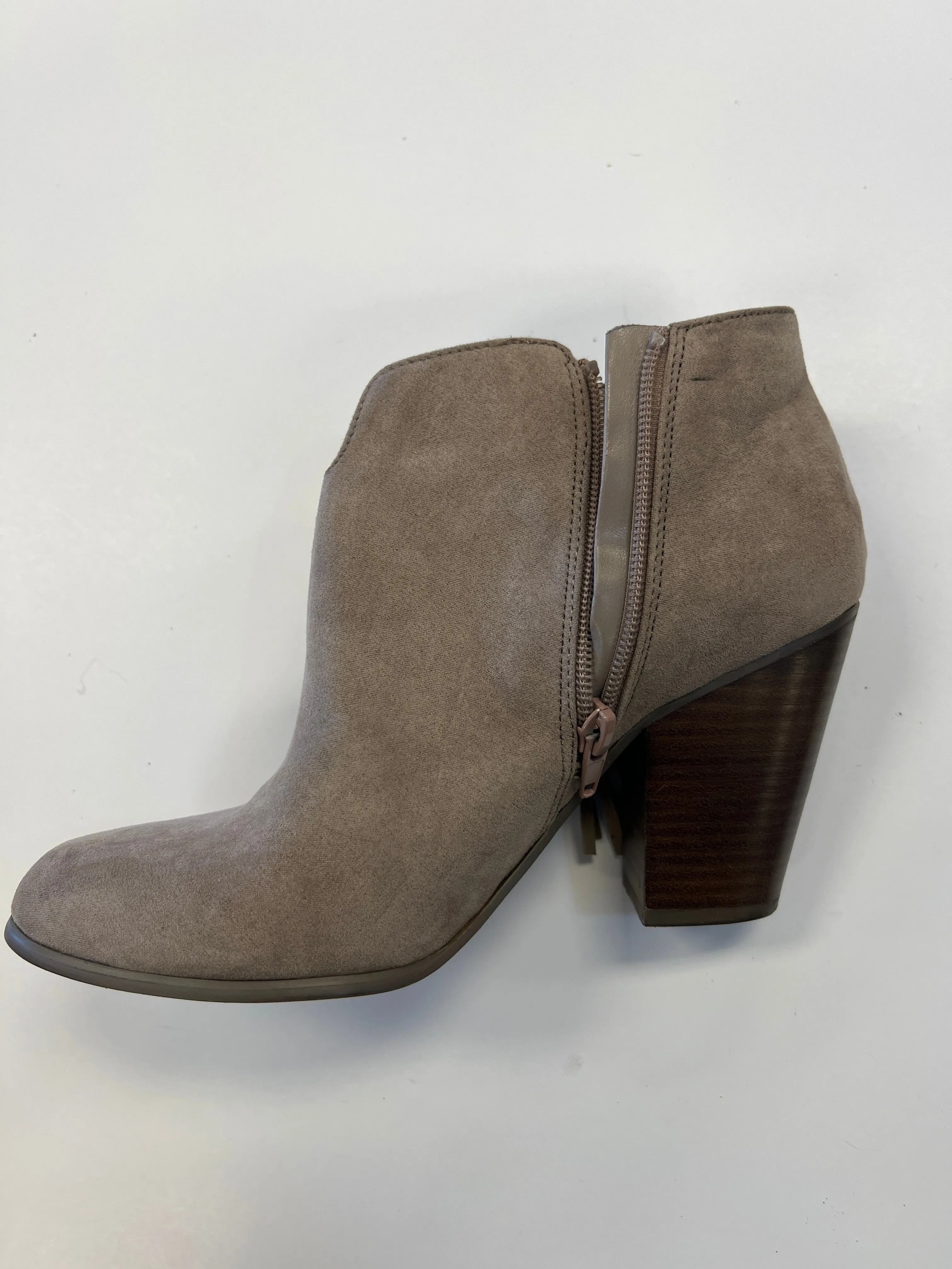 Boots Ankle Heels By Carlos Santana  Size: 8.5