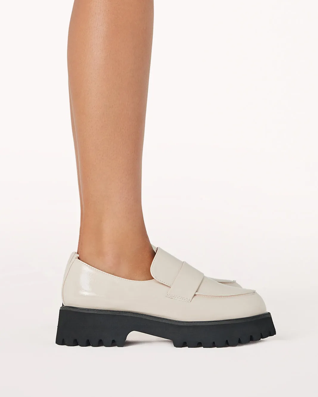 CRUZ - CHALK CRINKLE PATENT