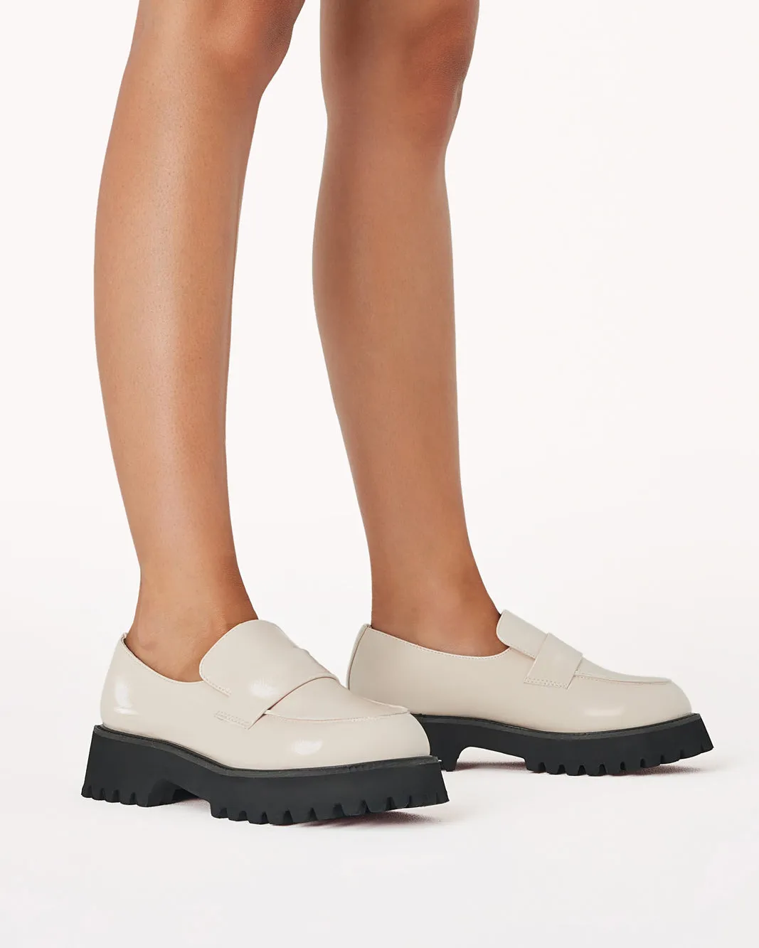 CRUZ - CHALK CRINKLE PATENT
