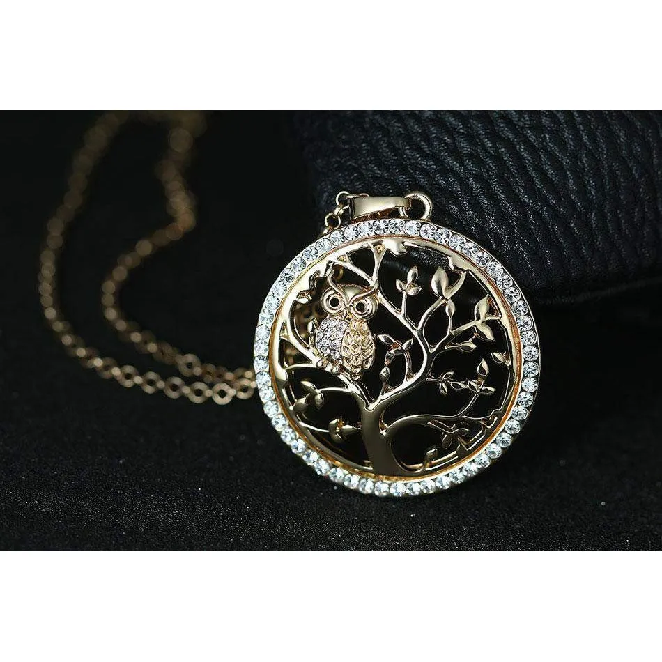 Luxurious Owl Crystal Necklace
