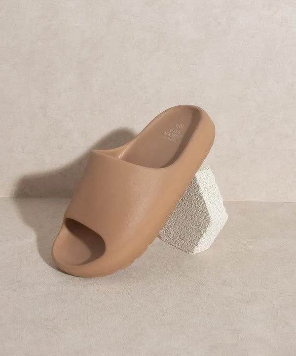 Women's Shoes Oasis Society Wyatt - Comfort Slides
