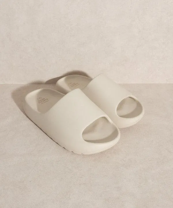 Women's Shoes Oasis Society Wyatt - Comfort Slides