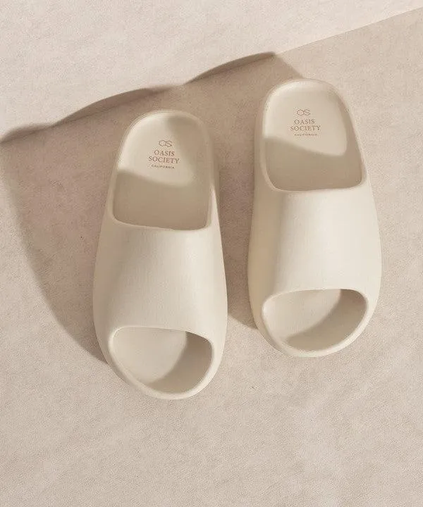 Women's Shoes Oasis Society Wyatt - Comfort Slides