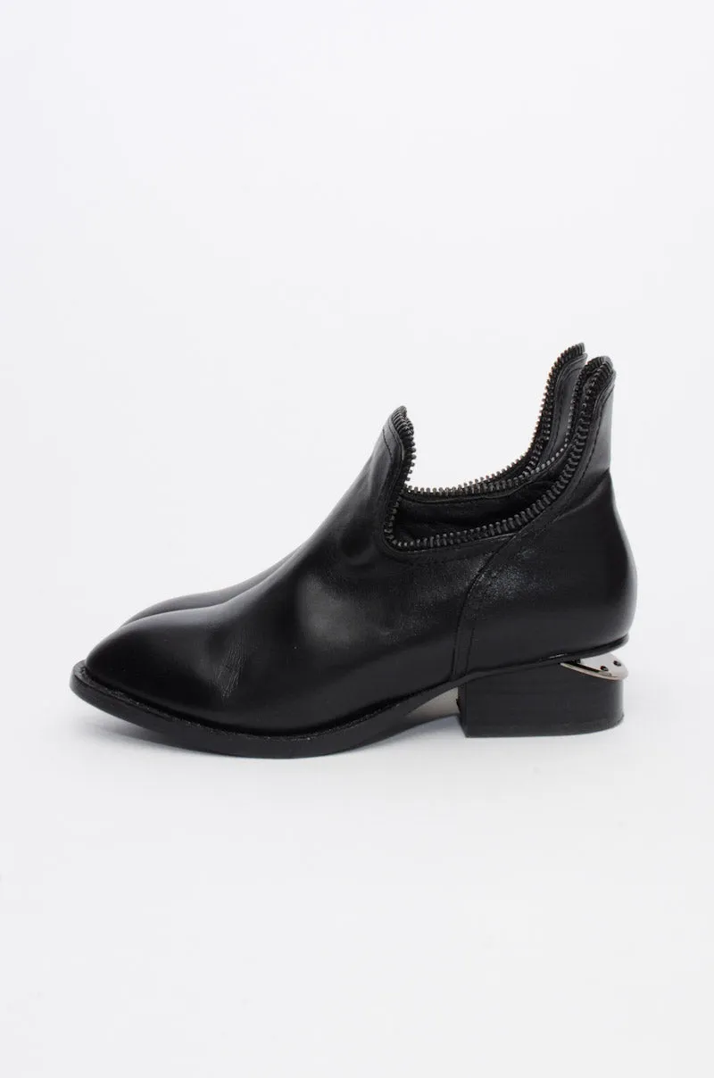 ZIP ANKLE BOOTS